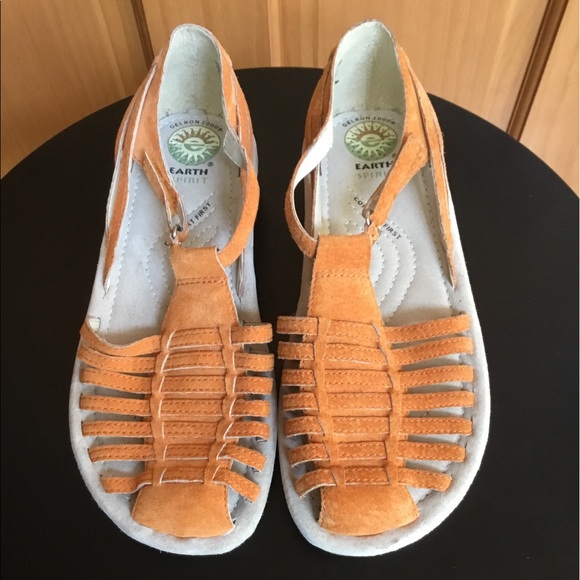 earth spirit closed toe sandals